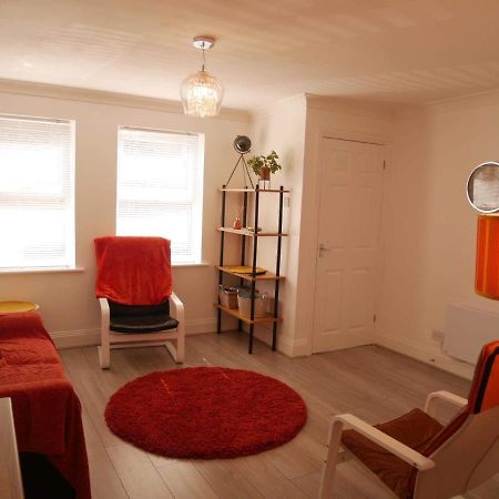 York City Centre, Recently Renovated 2 Bedroom Flat Exterior photo